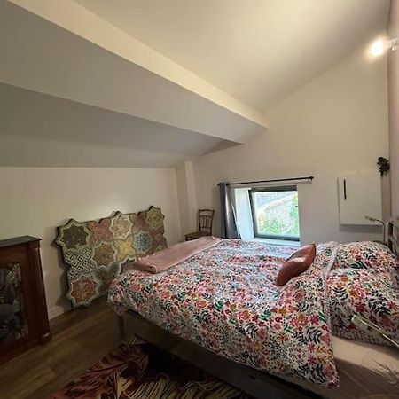 Balbigny Charmante Maison Renovee Centre-Ville מראה חיצוני תמונה
